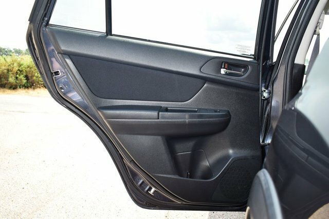 Subaru XV 1.6 I S 114 Bhp Silver #40