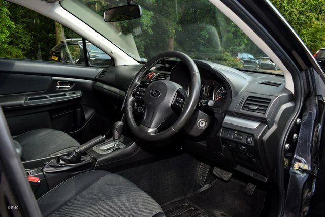 Subaru XV Hatchback Silver #8