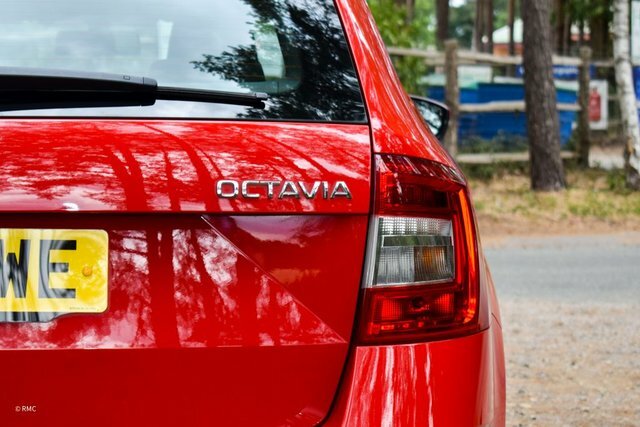 Skoda Octavia 1.4 Tsi Se Blue #12