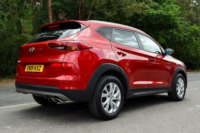 Hyundai Tucson 2019 1.6 T-gdi Se Nav Suv Dct Euro 6 S Red #6