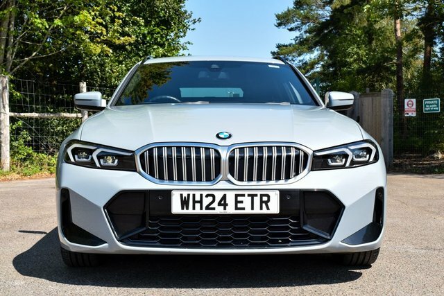 BMW 3 Series 2024 2.0 320I M Sport Touring Euro Grey #3