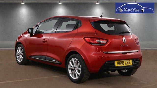 Renault Clio 1.2 16V Dynamique Nav Hatchback HN18CRZ Red #5