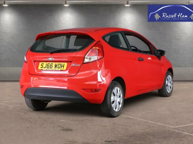 Ford Fiesta 1.25 Studio Hatchback Euro 6 60 SJ66WOH Red #6