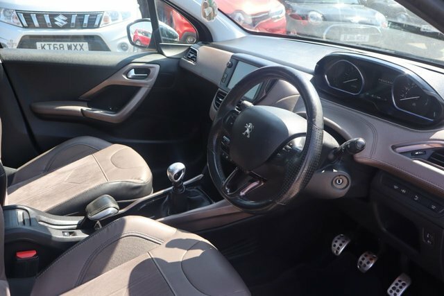 Peugeot 2008 1.6 Bluehdi Crossway Euro 6 S S White #23