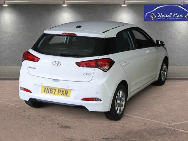 Hyundai I20 1.2 Se Hatchback Euro 6 84 Ps White #5