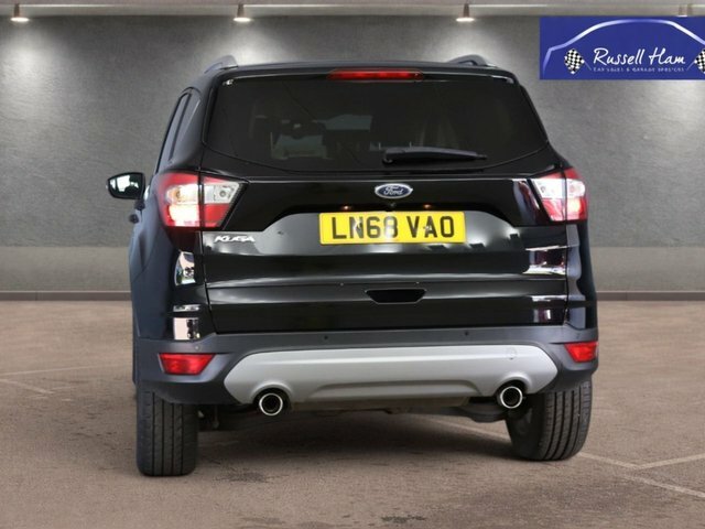 Ford Kuga 2.0 Tdci Titanium Suv Euro 6 S Black #4