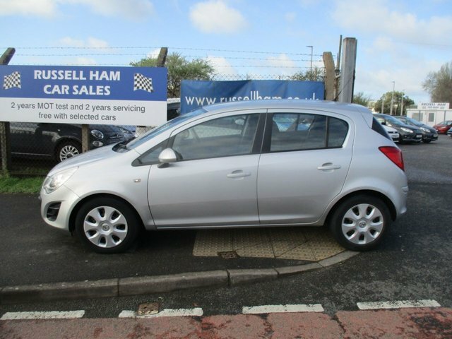 Vauxhall Corsa 1.2 Exclusiv Ac 83 Bhp Silver