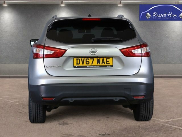 Nissan Qashqai 1.5 Dci N-vision Suv 2Wd Euro 6 Silver #4