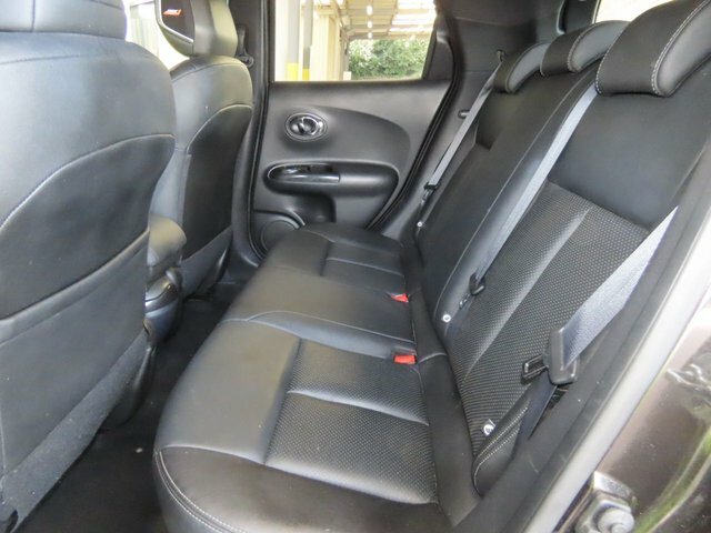 Nissan Juke Tekna Dci White #10