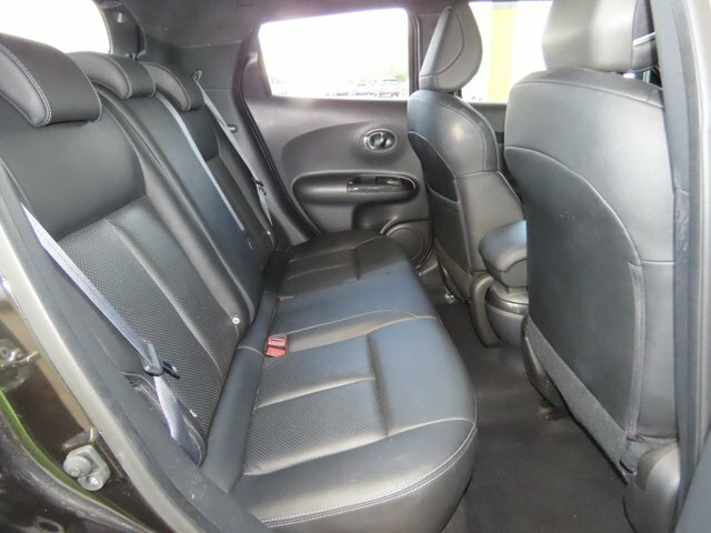 Nissan Juke Tekna Dci White #9