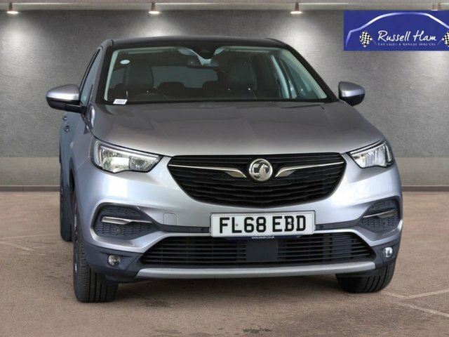 Vauxhall Grandland X 1.2 Turbo Sport Nav Suv Euro 6 Grey #2