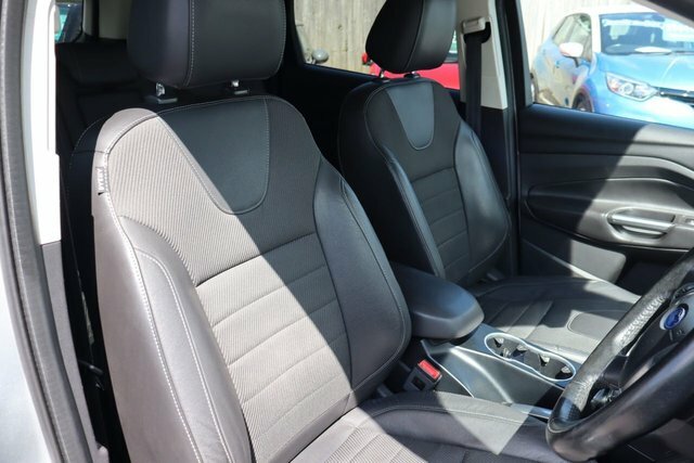 Ford Kuga 2.0 Tdci Titanium X Awd Euro 5 Black #19
