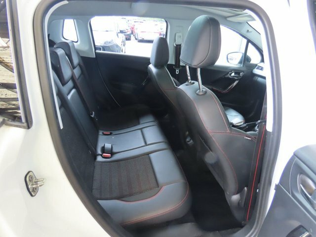 Peugeot 2008 1.2 Puretech Active Euro 6 White #10