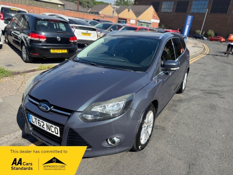 Ford Focus 1.6 Zetec Estate Powershift Euro 5 125 Blue #1
