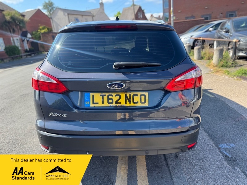 Ford Focus 1.6 Zetec Estate Powershift Euro 5 125 Blue #10