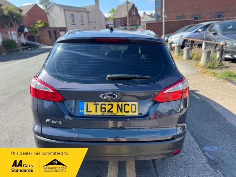 Ford Focus 1.6 Zetec Estate Powershift Euro 5 125 Blue #9