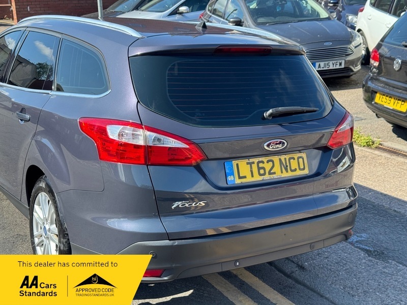 Ford Focus 1.6 Zetec Estate Powershift Euro 5 125 Blue #16