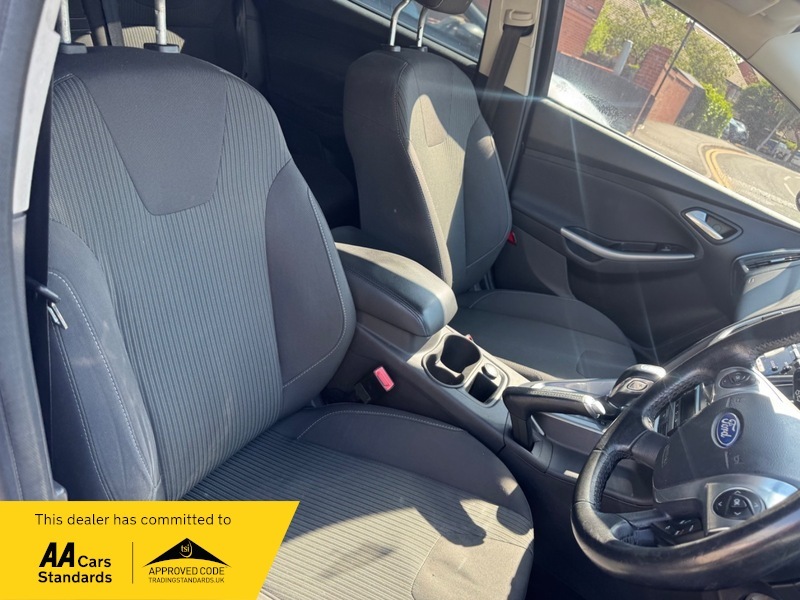 Ford Focus 1.6 Zetec Estate Powershift Euro 5 125 Blue #23
