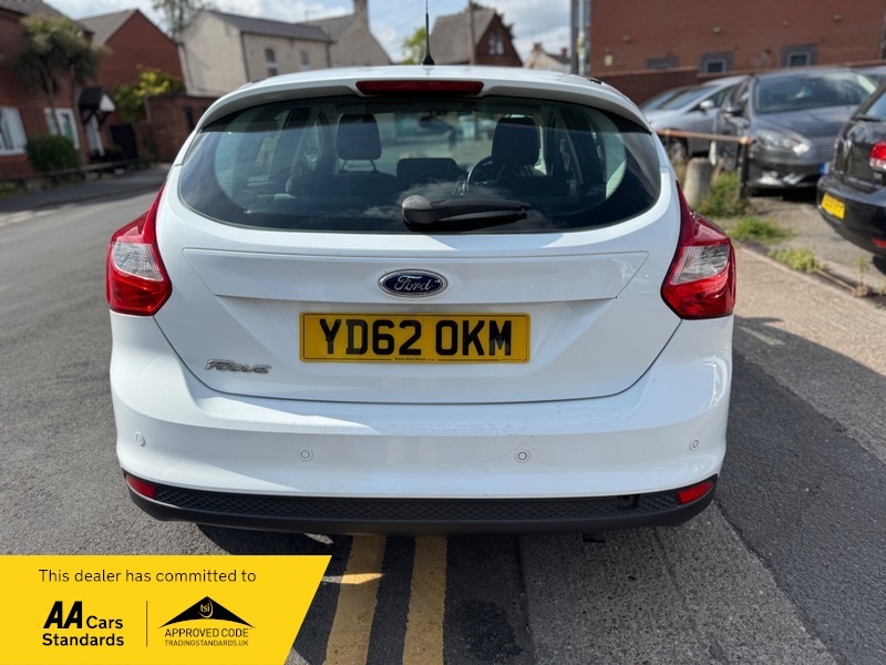 Ford Focus 1.6T Ecoboost Titanium Estate Eu Blue #9