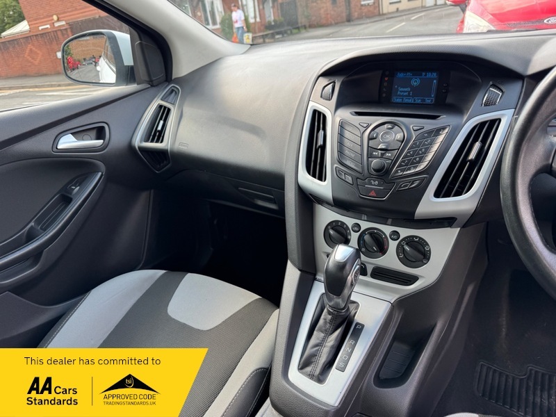 Ford Focus 1.6T Ecoboost Titanium Estate Eu Blue #20