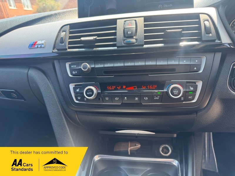 BMW 3 Series 2.0 318D Sport Saloon Euro 5 S Grey #25