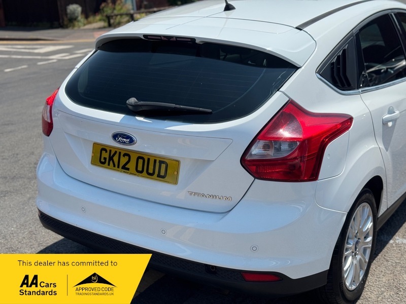 Ford Focus 1.6L Zetec Tdci Estate Euro 5 1 Black #16