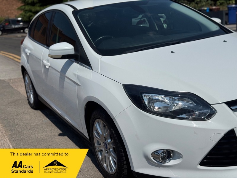 Ford Focus 1.6L Zetec Tdci Estate Euro 5 1 Black #15