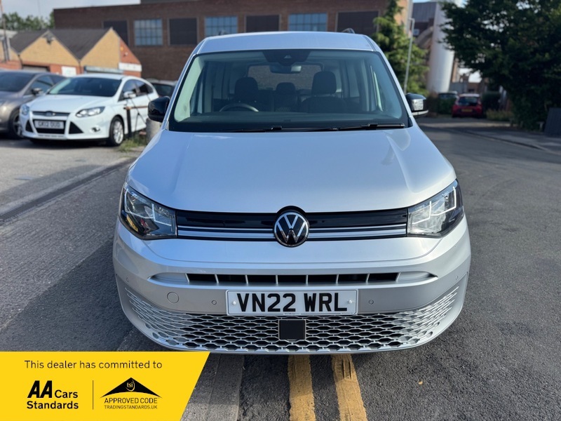 Volkswagen Caddy Maxi Life 2.0 Tdi Life Mpv Silver #4
