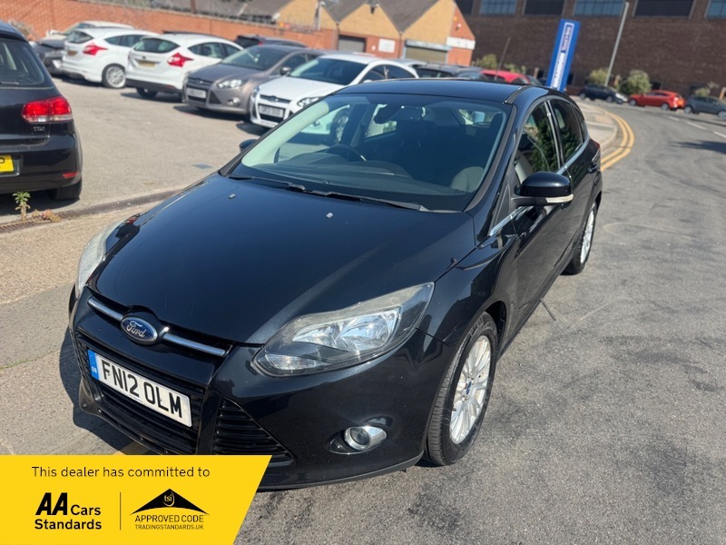Ford Focus 1.6 Titanium Powershift Euro Black