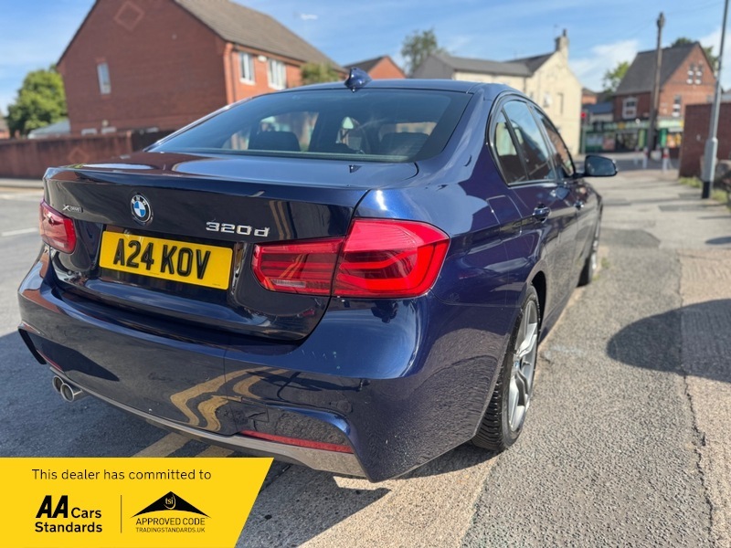 BMW 3 Series Estate Black #8