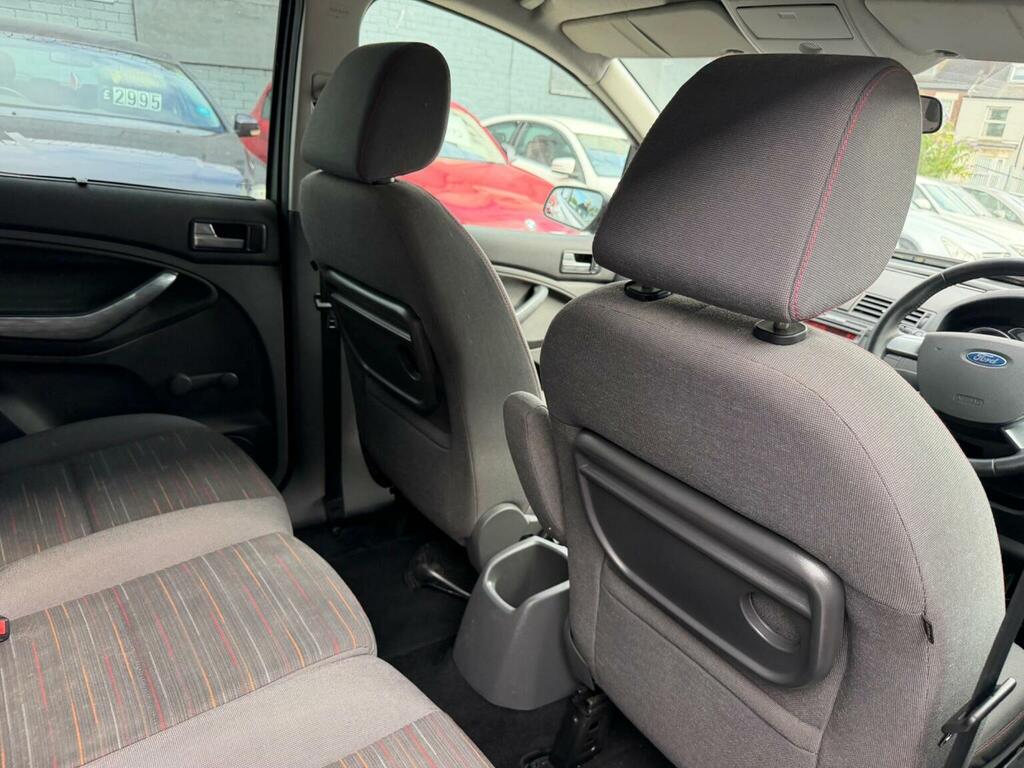 Ford C-Max 2.0 Zetec 5-Door Blue #18