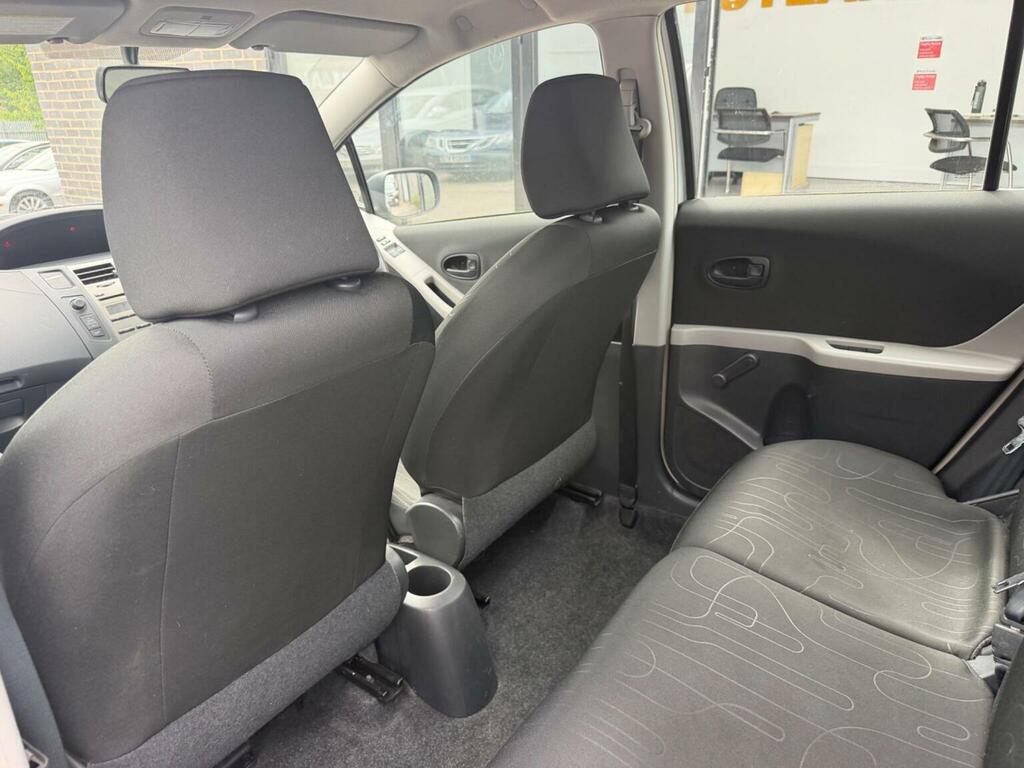 Toyota Yaris 1.33 Dual Vvt-i Tr Multimode Euro 4 Ss Black #27