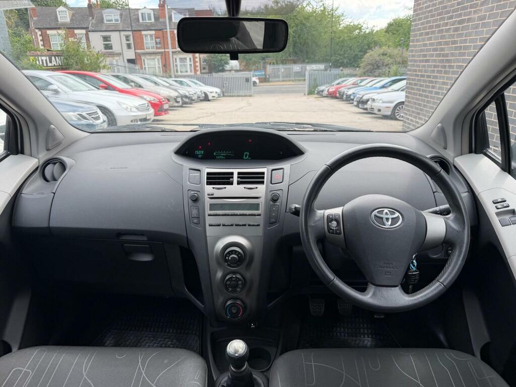 Toyota Yaris 1.33 Dual Vvt-i Tr Multimode Euro 4 Ss Black #24
