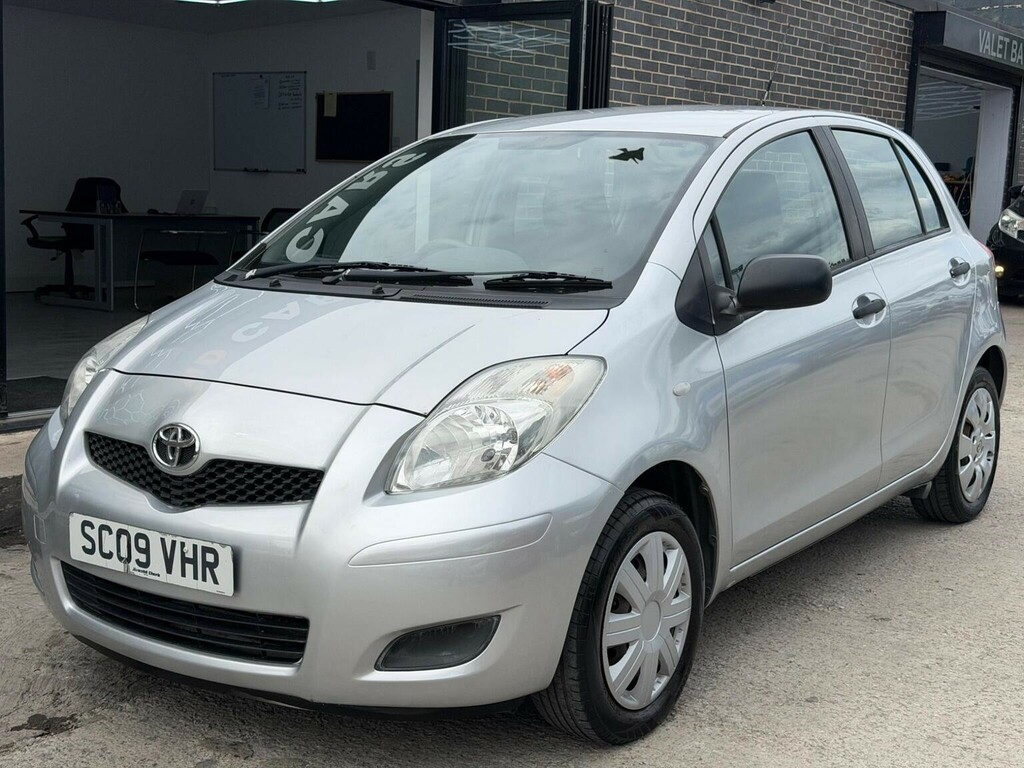 Toyota Yaris 1.0 Vvt-i T2 Euro 4 Silver