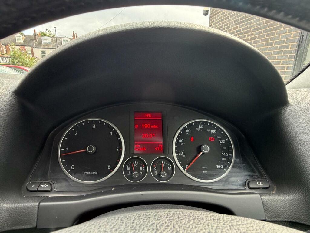 Volkswagen Tiguan Sport Tdi 4Motion Silver #30