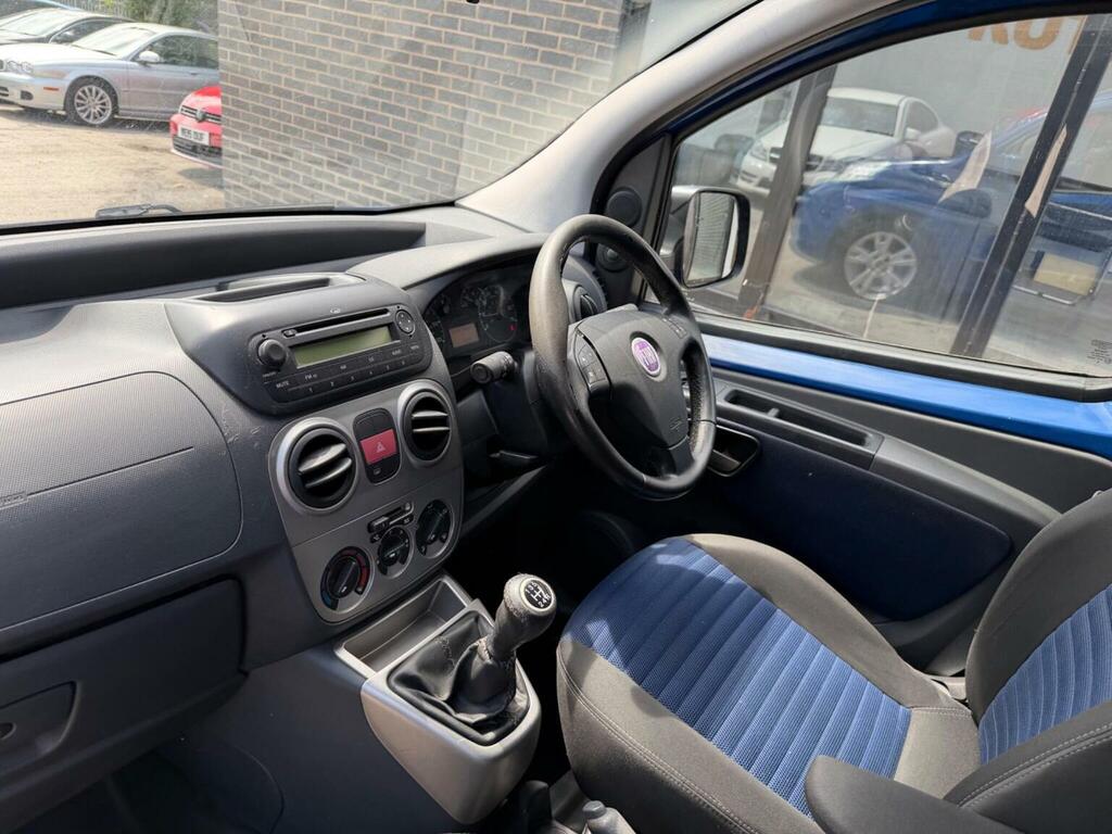 Fiat Qubo Mpv Active 200959 Red #18