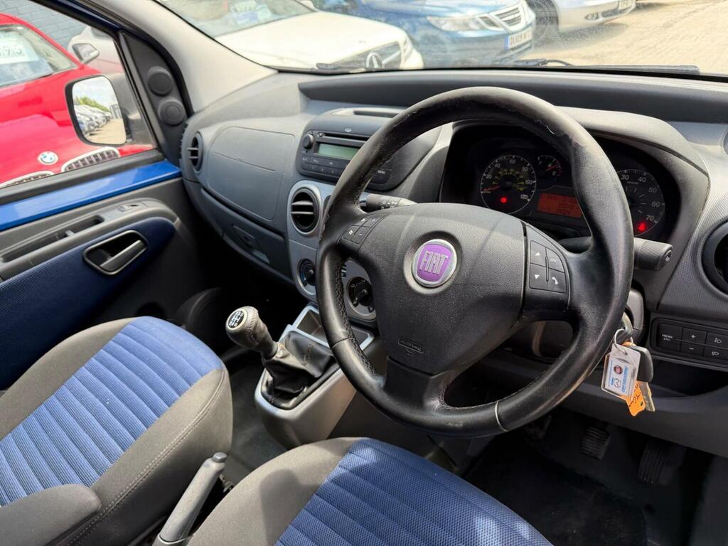 Fiat Qubo Mpv Active 200959 Red #20
