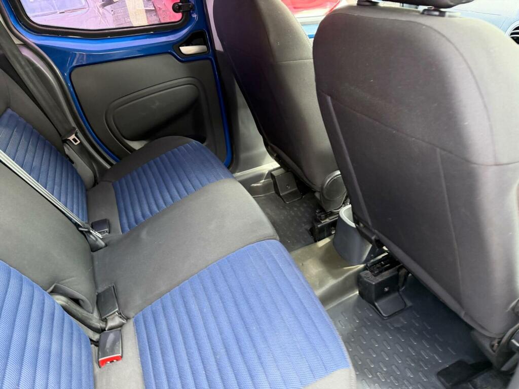 Fiat Qubo Mpv Active 200959 Red #31