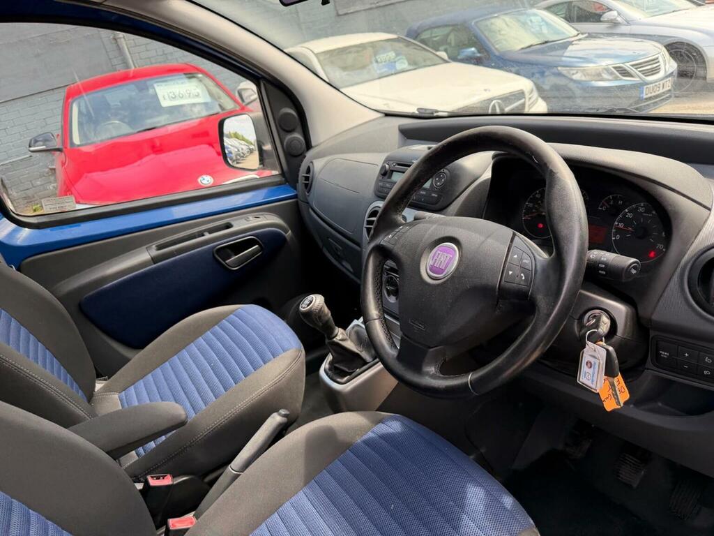 Fiat Qubo Mpv Active 200959 Red #21