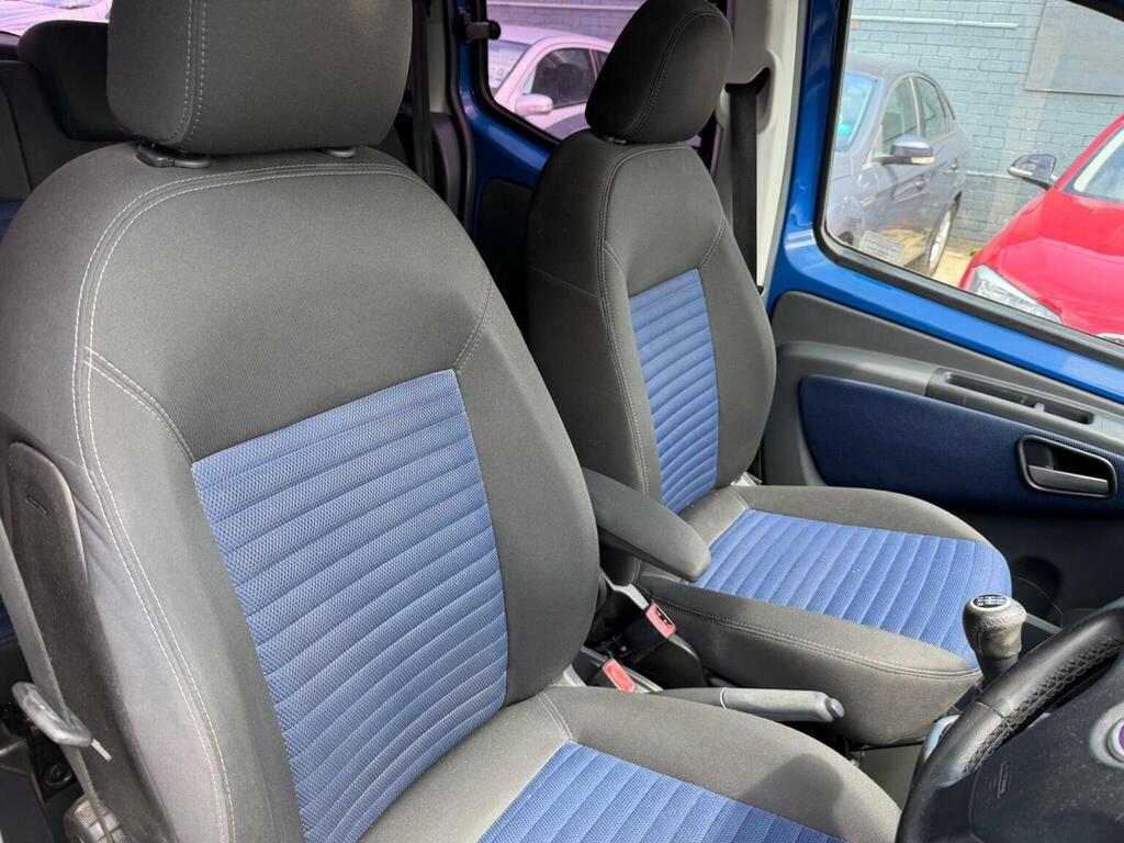 Fiat Qubo Mpv Active 200959 Red #22