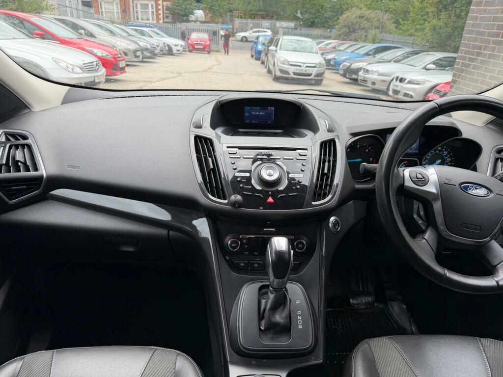 Ford Kuga 2.0 Tdci Zetec Suv 2Wd 139 Gkm #19