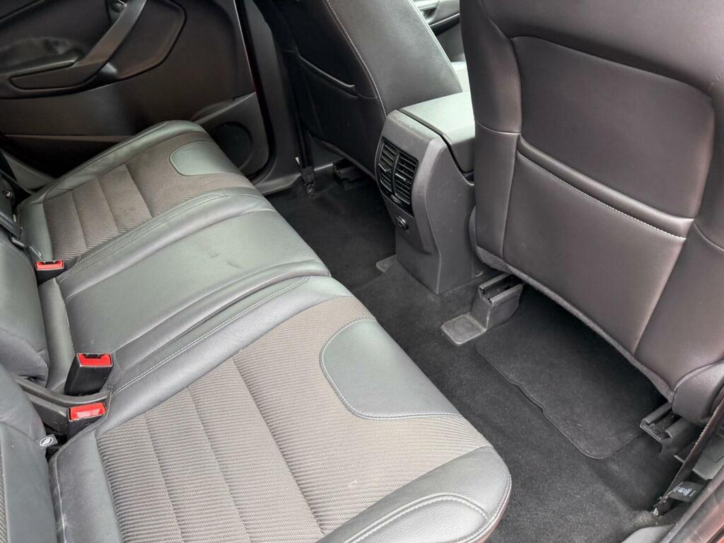 Ford Kuga 2.0 Tdci Zetec Suv 2Wd 139 Gkm #31