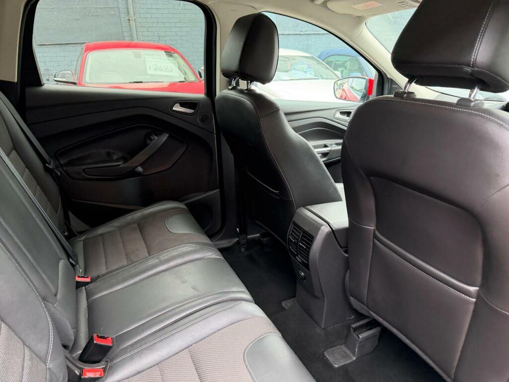 Ford Kuga 2.0 Tdci Zetec Suv 2Wd 139 Gkm #32