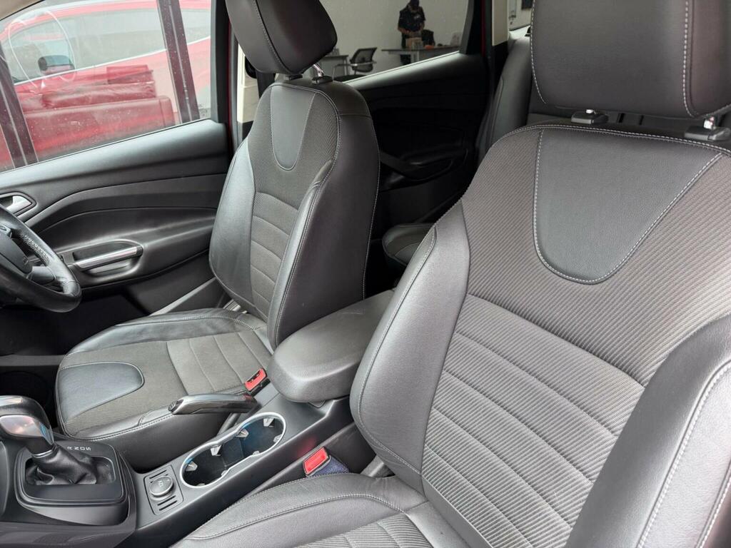 Ford Kuga 2.0 Tdci Zetec Suv 2Wd 139 Gkm #43