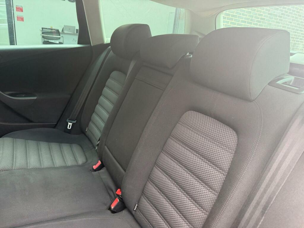 Volkswagen Passat 2.0 Tdi Highline Saloon Euro 4 Black #24