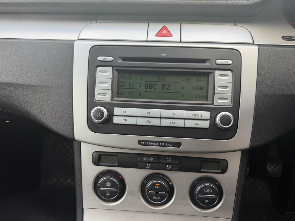 Volkswagen Passat 2.0 Tdi Highline Saloon Euro 4 Black #27