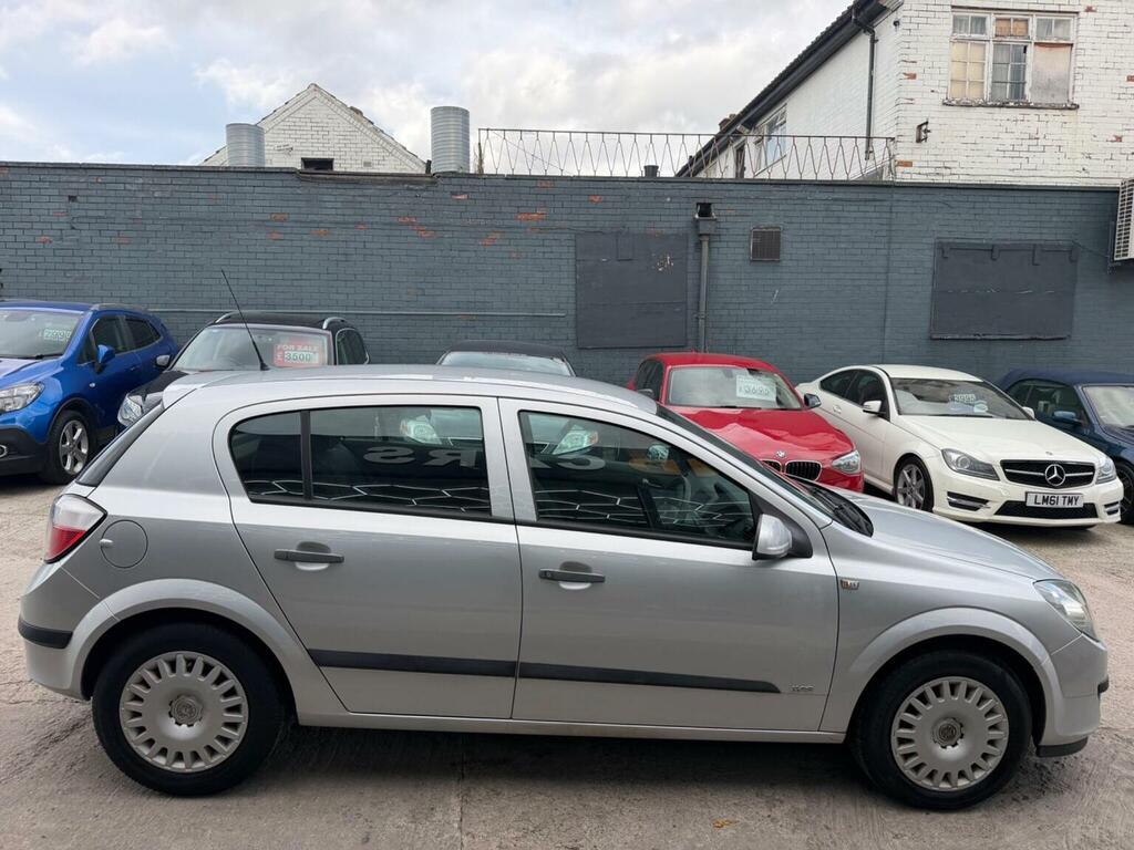 Vauxhall Astra 1.6 Sxi 16V Twinport 3-Door Silver #8