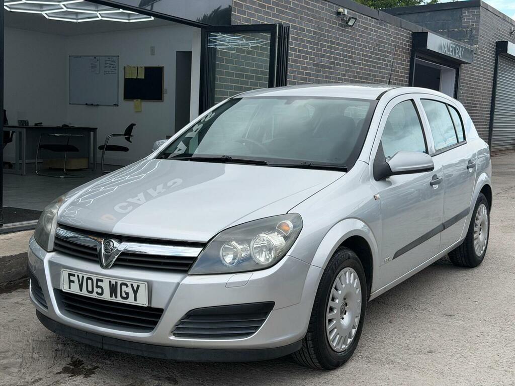 Vauxhall Astra 1.8I 16V Life Silver