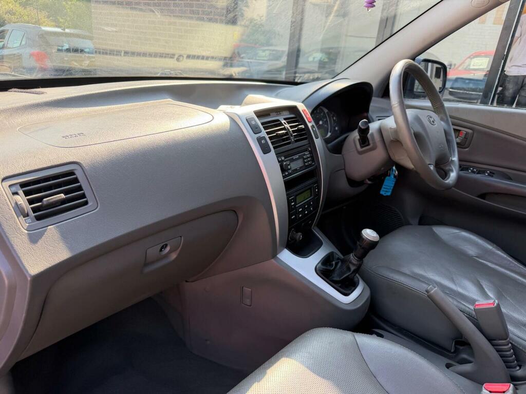 Hyundai Tucson 2.0 Crtd Cdx Black #17