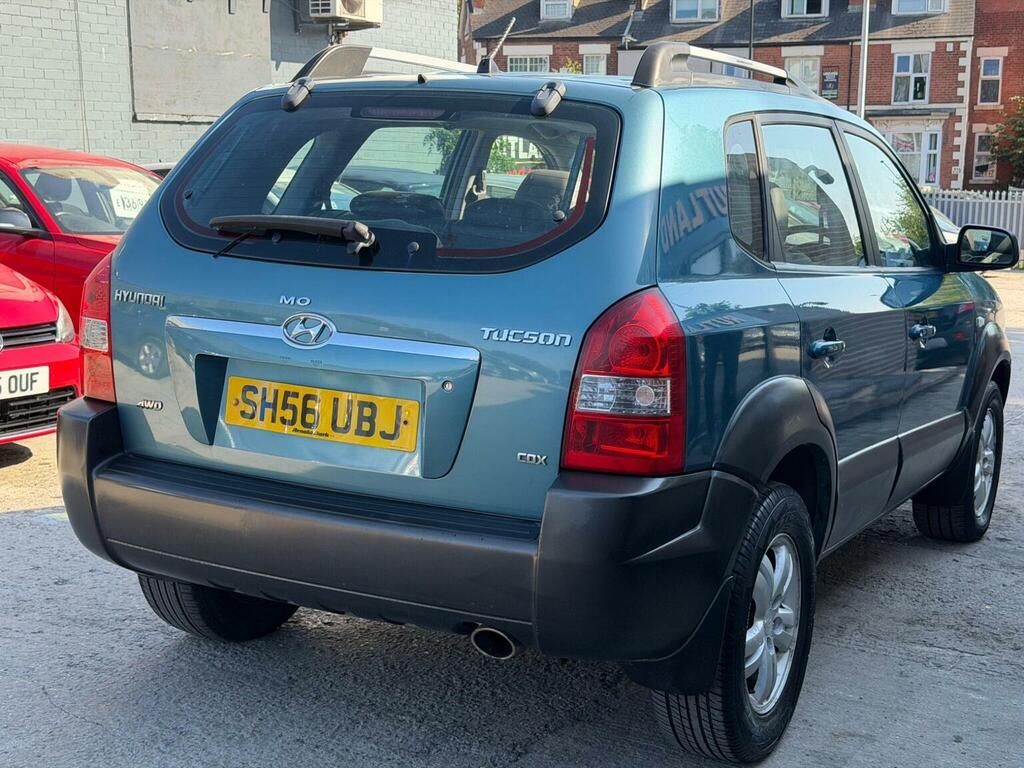 Hyundai Tucson 2.0 Crtd Cdx Black #4